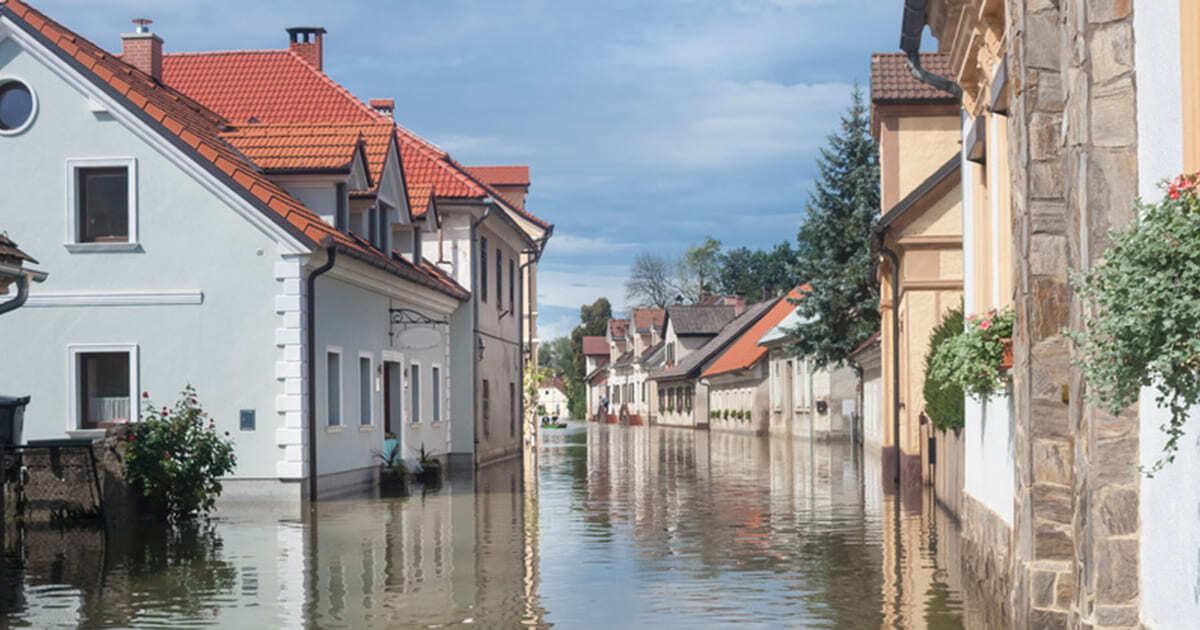 Überschwemmung Wohngebiet nach Starkregen