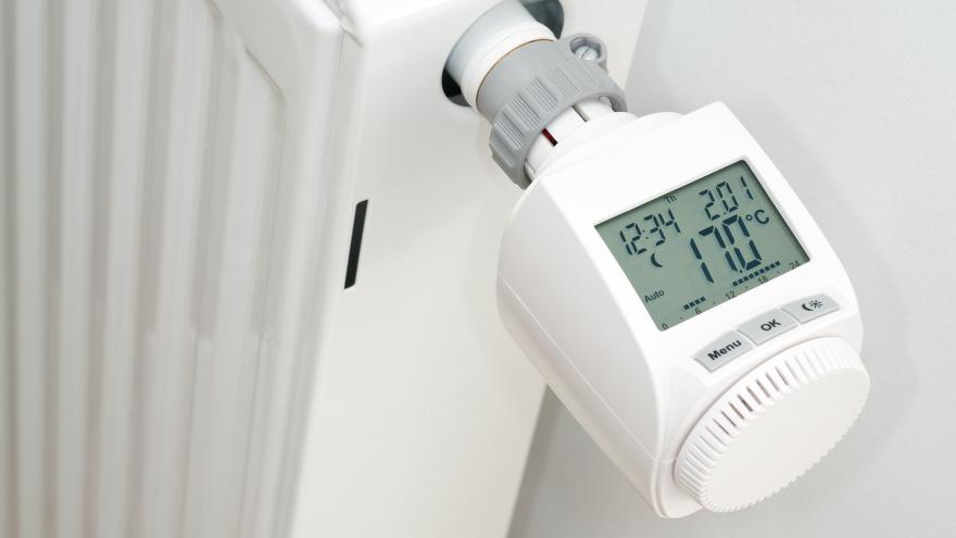 Thermostat mit digitaler Anzeige